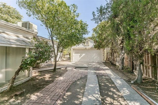643 E Vassar, Fresno, CA 93704