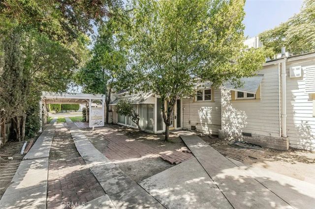 643 E Vassar, Fresno, CA 93704