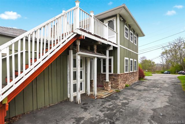 79 Hornbeck Road, Poughkeepsie, NY 12603