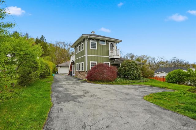79 Hornbeck Road, Poughkeepsie, NY 12603