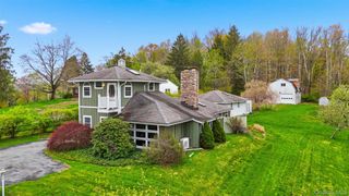 79 Hornbeck Road, Poughkeepsie, NY 12603