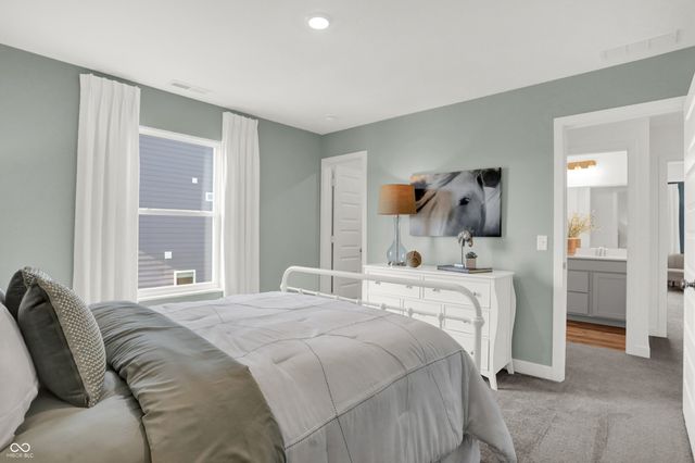 16700 Goodson Drive, Noblesville, IN 46062