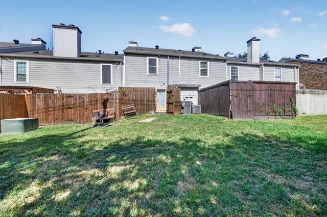 177 Merlin Way, Euless, TX 76039