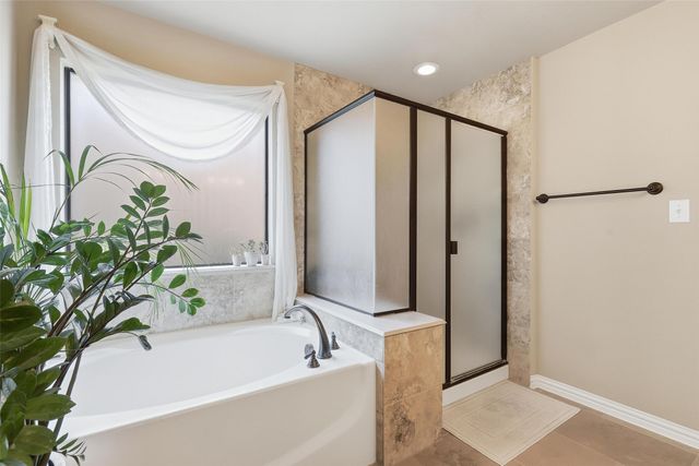 3121 Shoreline Drive, Burleson, TX 76028