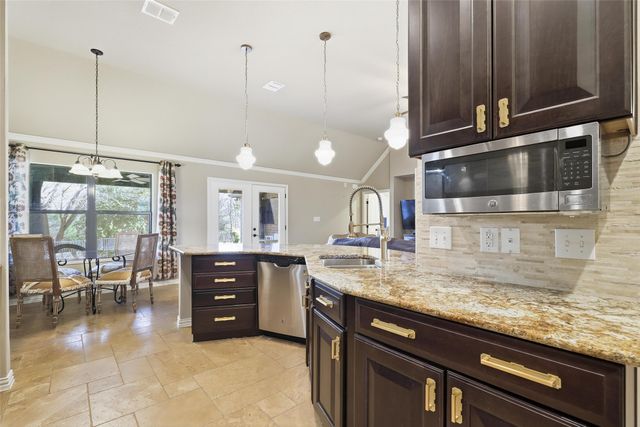 3121 Shoreline Drive, Burleson, TX 76028