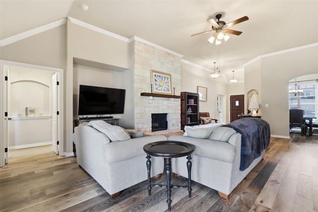 3121 Shoreline Drive, Burleson, TX 76028