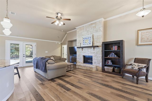 3121 Shoreline Drive, Burleson, TX 76028