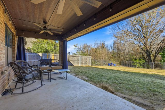 3121 Shoreline Drive, Burleson, TX 76028