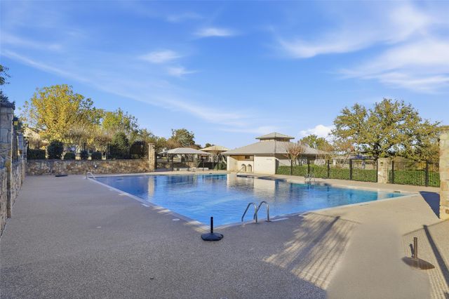 3121 Shoreline Drive, Burleson, TX 76028