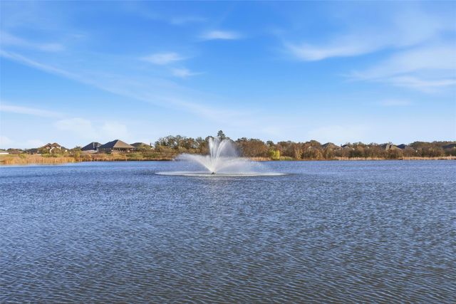 3121 Shoreline Drive, Burleson, TX 76028