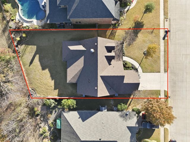 3121 Shoreline Drive, Burleson, TX 76028