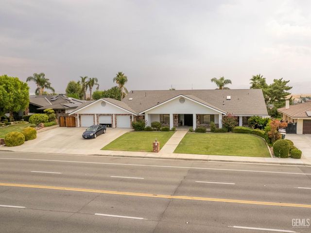 4808 Panorama Drive, Bakersfield, CA 93306