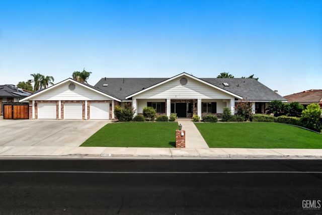 4808 Panorama Drive, Bakersfield, CA 93306