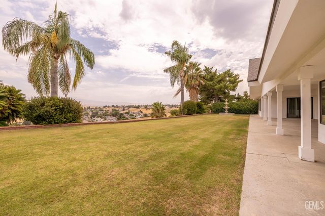 4808 Panorama Drive, Bakersfield, CA 93306