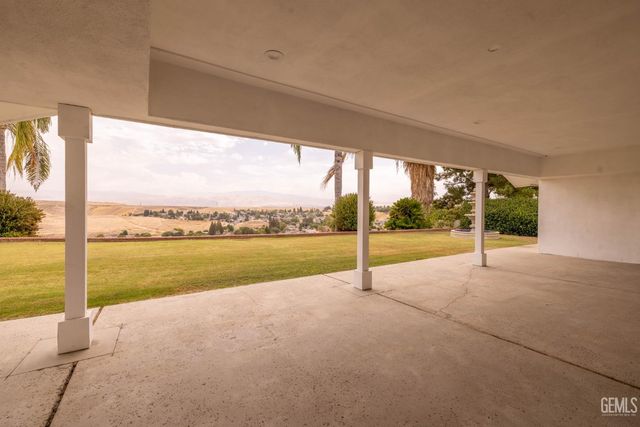 4808 Panorama Drive, Bakersfield, CA 93306