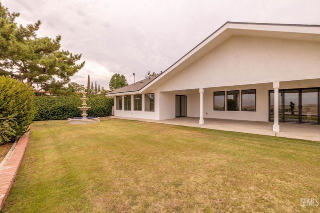 4808 Panorama Drive, Bakersfield, CA 93306