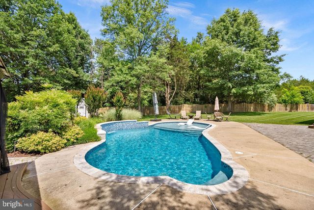 22043 WATER RUN CT, Ashburn, VA 20148