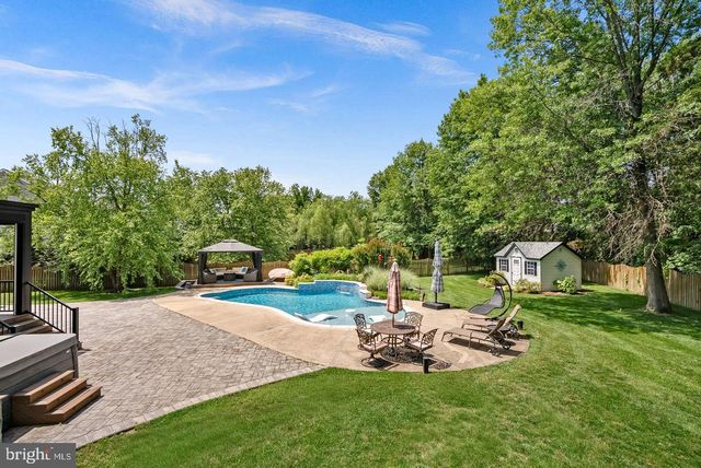 22043 WATER RUN CT, Ashburn, VA 20148
