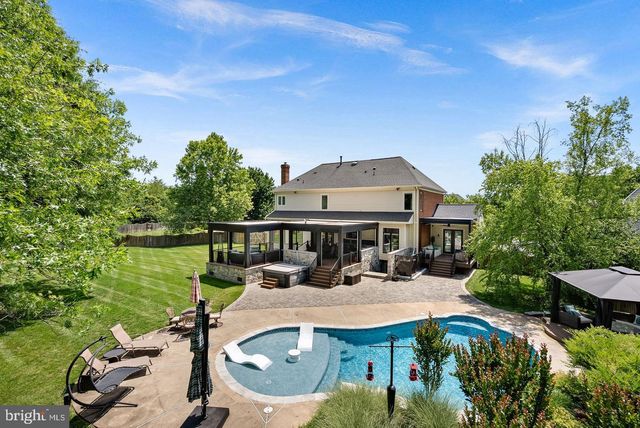 22043 WATER RUN CT, Ashburn, VA 20148