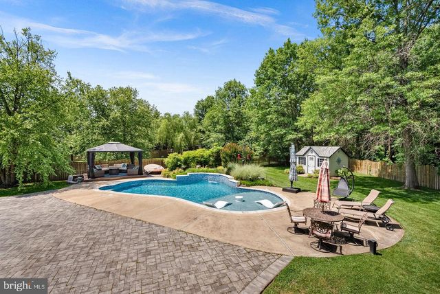 22043 WATER RUN CT, Ashburn, VA 20148