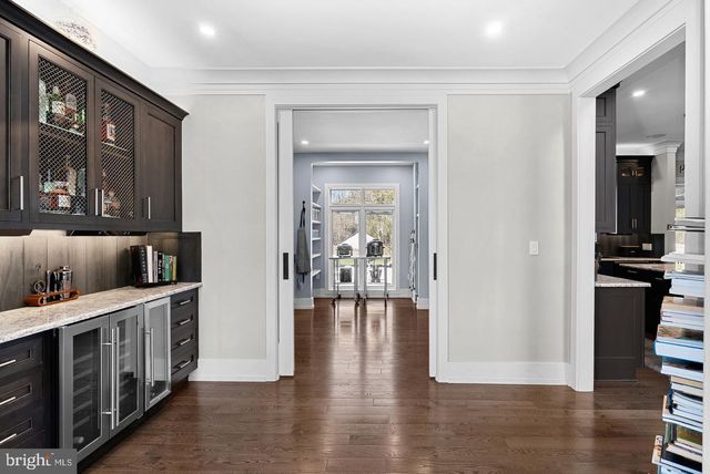 22043 WATER RUN CT, Ashburn, VA 20148