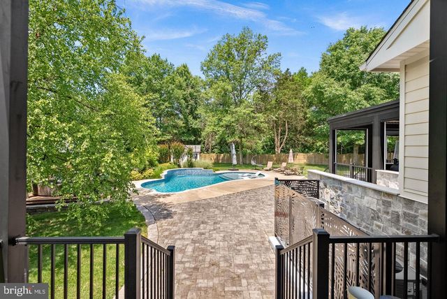 22043 WATER RUN CT, Ashburn, VA 20148