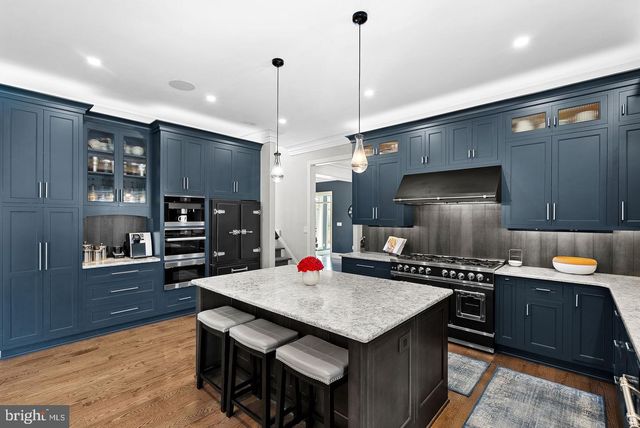 22043 WATER RUN CT, Ashburn, VA 20148