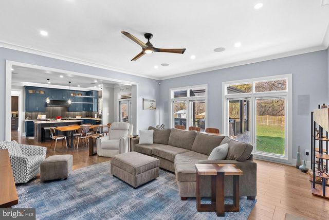 22043 WATER RUN CT, Ashburn, VA 20148