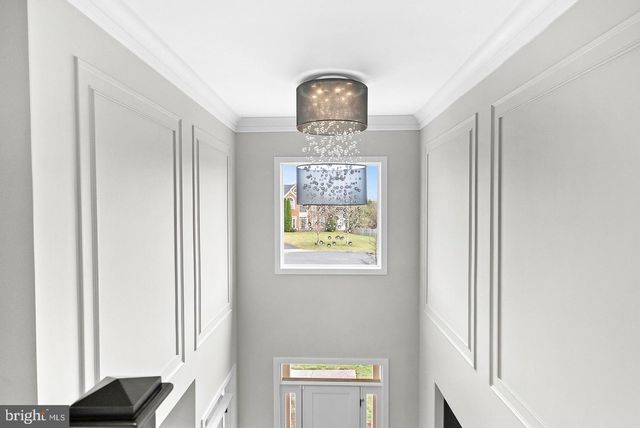 22043 WATER RUN CT, Ashburn, VA 20148