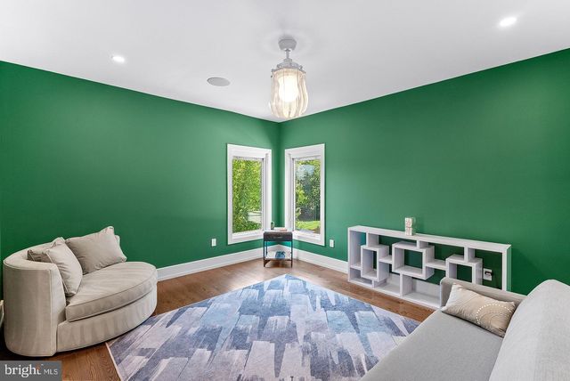 22043 WATER RUN CT, Ashburn, VA 20148