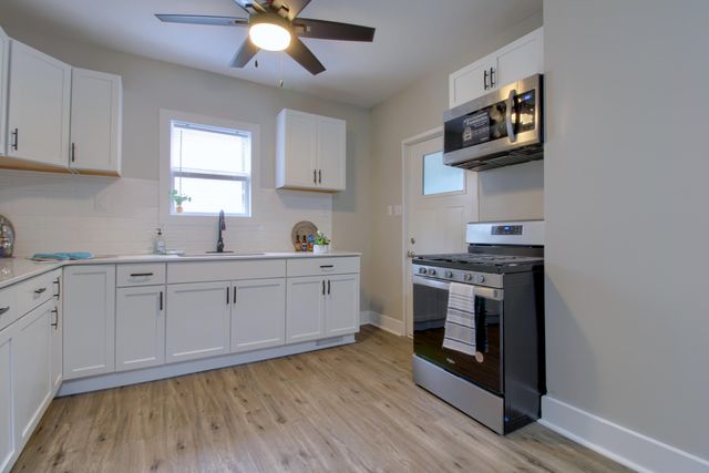 609 W Biddle Street, Jackson, MI 49203