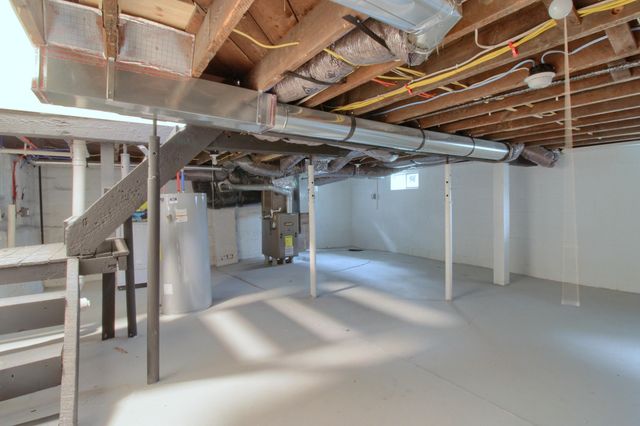 609 W Biddle Street, Jackson, MI 49203