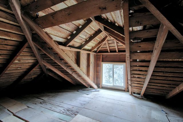 609 W Biddle Street, Jackson, MI 49203