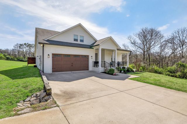 1089 Old Williamsport Pike, Columbia, TN 38401