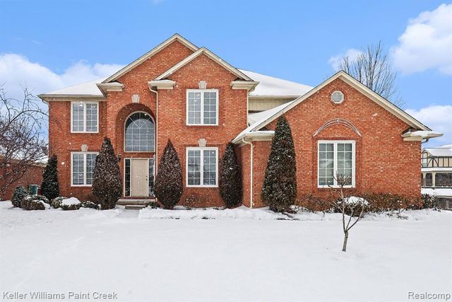 19573 Potomac Drive, Macomb, MI 48044