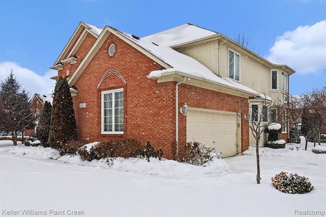 19573 Potomac Drive, Macomb, MI 48044