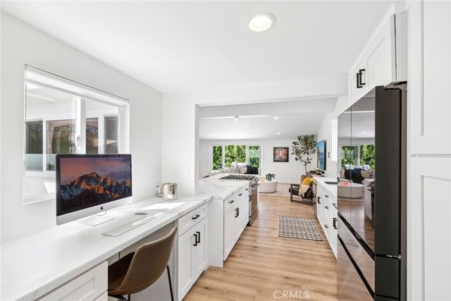304 Hanover, Costa Mesa, CA 92626