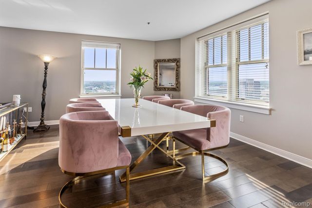 525 W Lafayette Boulevard 16B, Detroit, MI 48226