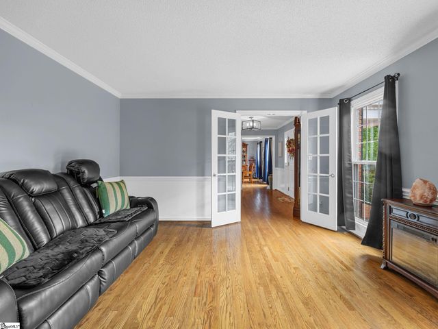 410 Thornhill Drive, Spartanburg, SC 29301