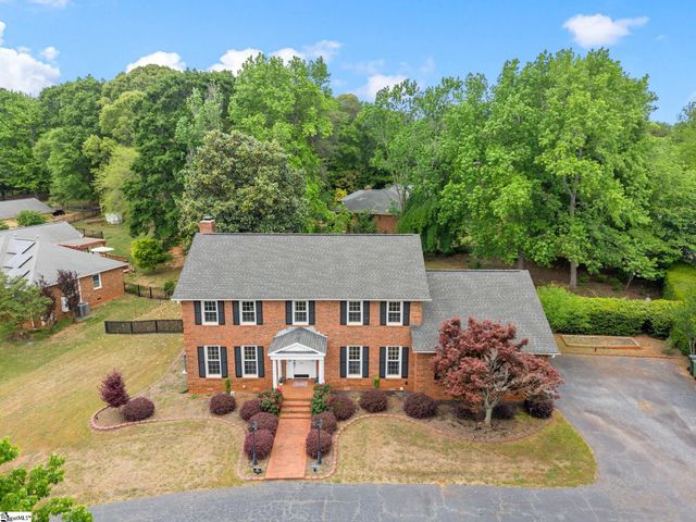 410 Thornhill Drive, Spartanburg, SC 29301