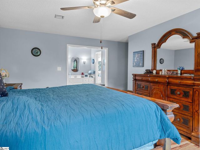 410 Thornhill Drive, Spartanburg, SC 29301