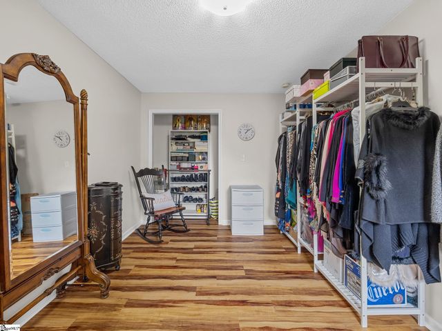 410 Thornhill Drive, Spartanburg, SC 29301