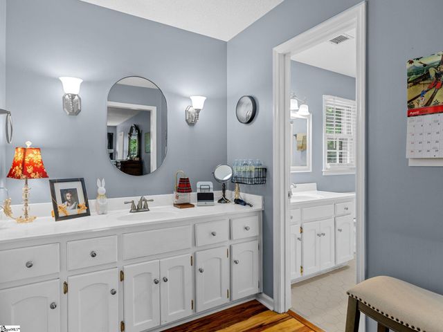 410 Thornhill Drive, Spartanburg, SC 29301