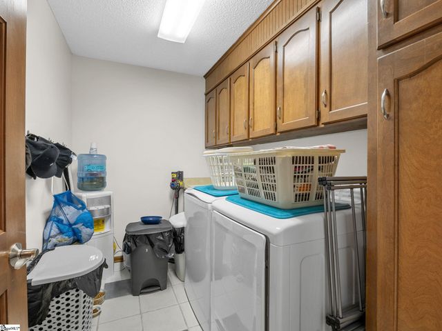 410 Thornhill Drive, Spartanburg, SC 29301