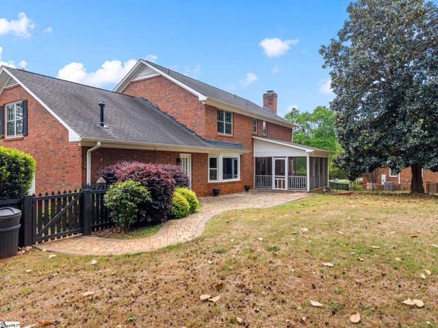 410 Thornhill Drive, Spartanburg, SC 29301