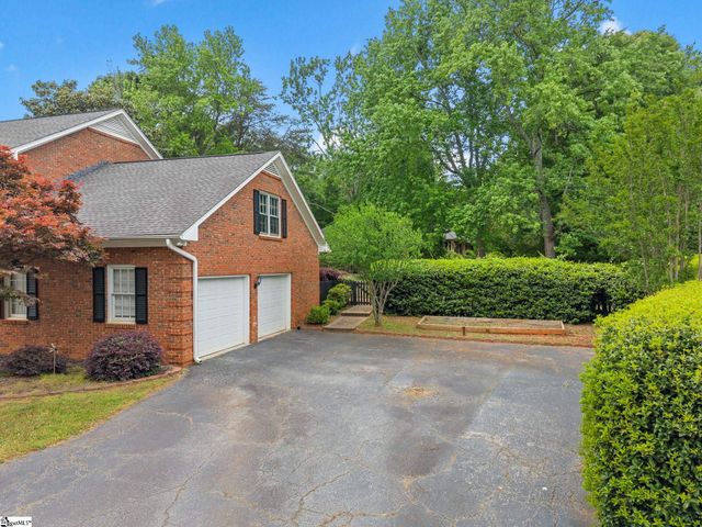 410 Thornhill Drive, Spartanburg, SC 29301