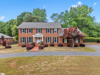 410 Thornhill Drive, Spartanburg, SC 29301