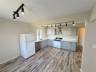 537 W Crescent Drive 1/2, Azusa, CA 91702