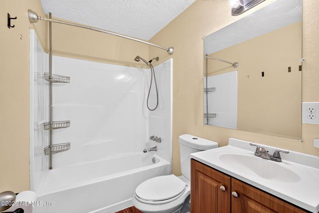 428 NEPTUNE Road, Orange Park, FL 32073