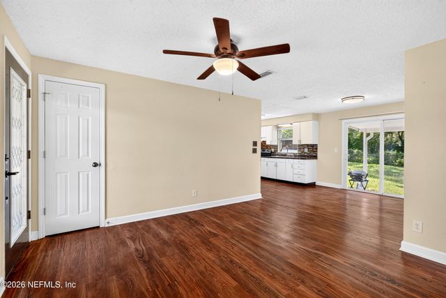 428 NEPTUNE Road, Orange Park, FL 32073